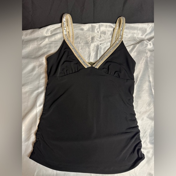 Elegant Black and Gold tank top - Picture 1 of 4